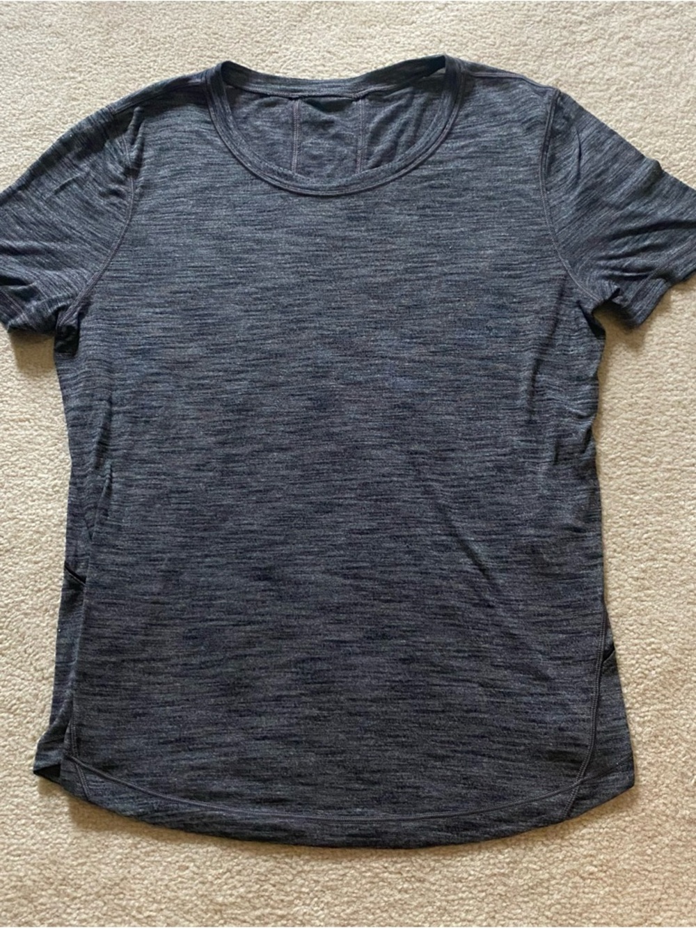 Lululemon Long Distance Shirt Women's Heathered Gray Short Sleeve Training Tee 6